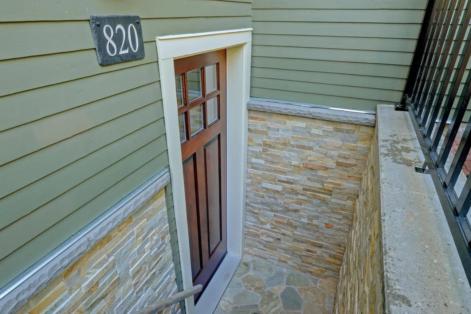 Semesterbostad Upscale Character Home With Luxurious Amenities Victoria