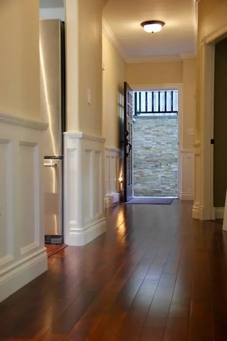 Upscale Character Home With Luxurious Amenities Victoria Kanada